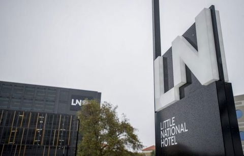 Little National Hotel - Accommodation Rockhampton 1