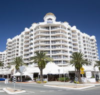 Phoenician Resort - Accommodation Rockhampton