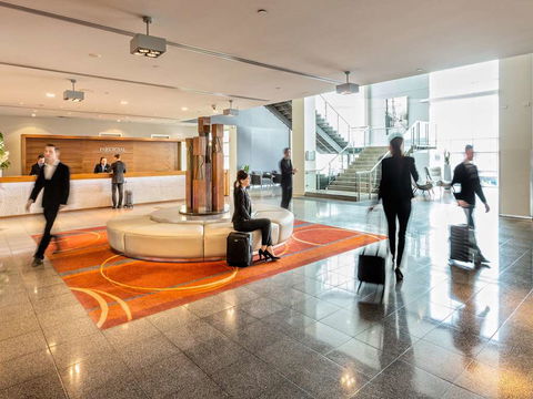 PARKROYAL Melbourne Airport - Accommodation Rockhampton 2
