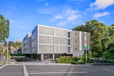 Good Life Suites - Accommodation Rockhampton 0