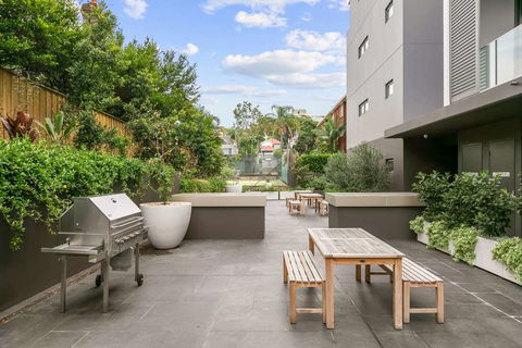 Good Life Suites - Accommodation Rockhampton 1