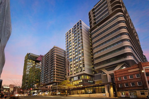 Four Points By Sheraton, Central Park - Accommodation Rockhampton 0