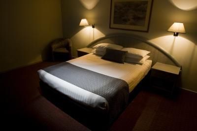 Royal Coach Motor Inn - Accommodation Rockhampton 2