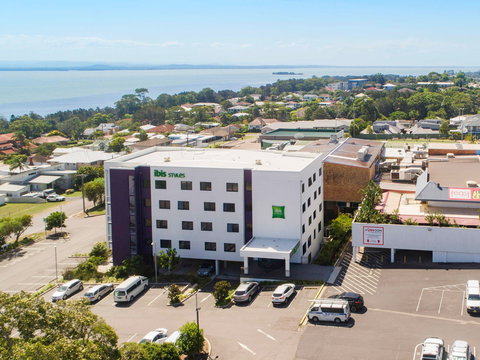 ibis Styles The Entrance - Accommodation Rockhampton 0