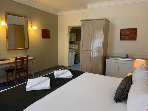 Heritage Motor Inn Goulburn - Accommodation Rockhampton 2