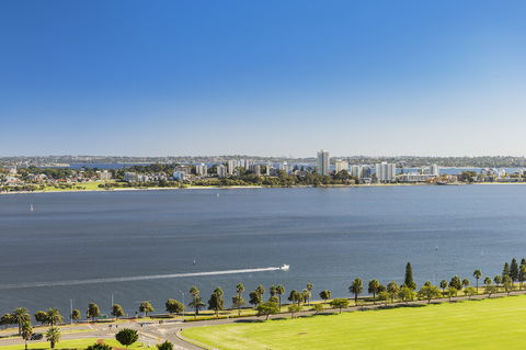 Fraser Suites Perth - Accommodation Rockhampton 2