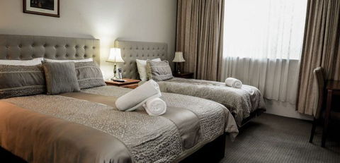 Cotswold Gardens - Accommodation Rockhampton 2