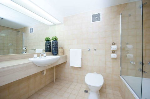 Best Western Plus Hotel Lord Forrest - Accommodation Rockhampton 4