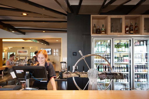 Royal Palms Resort by Nightcap - Accommodation Rockhampton 9
