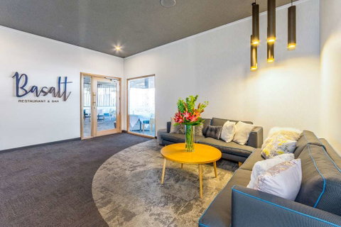 Quality Hotel Lighthouse - Accommodation Rockhampton 4