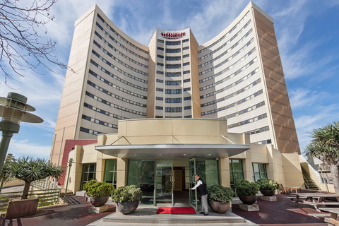 View Sydney - Accommodation Rockhampton 0