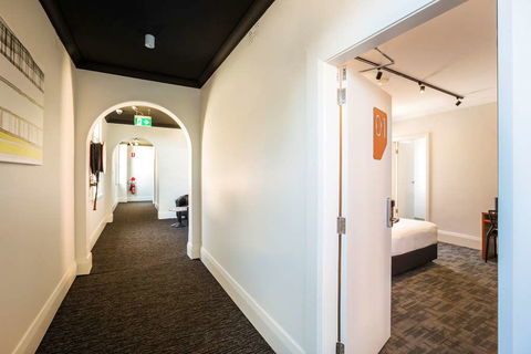 Nightcap At Regents Park Hotel - Accommodation Rockhampton 6