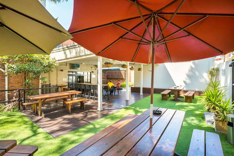 Nightcap At Regents Park Hotel - Accommodation Rockhampton 9