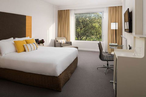 Rydges Bankstown - Accommodation Rockhampton 2