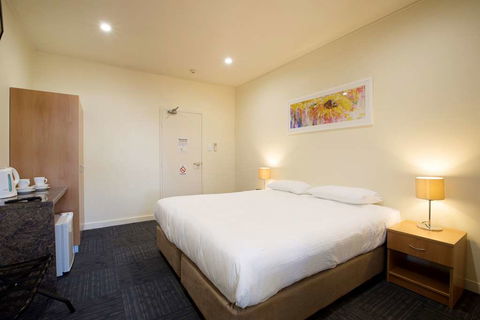 Nightcap At High Flyer Hotel - Accommodation Rockhampton 6