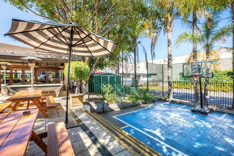 Nightcap At High Flyer Hotel - Accommodation Rockhampton 11