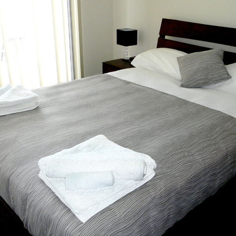 Direct Hotels - Monterey Moranbah - Accommodation Rockhampton 1