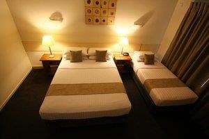 Emerald Maraboon Motor Inn - Accommodation Rockhampton 9