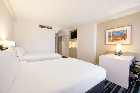 DoubleTree By Hilton Esplanade Darwin - Accommodation Rockhampton 4