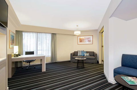 DoubleTree By Hilton Esplanade Darwin - Accommodation Rockhampton 5