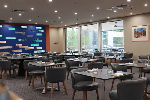 DoubleTree By Hilton Esplanade Darwin - Accommodation Rockhampton 12