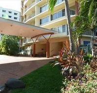 Cullen Bay Resorts - Accommodation Rockhampton