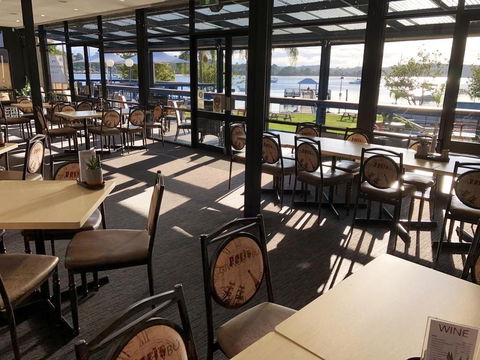 Mariners On The Waterfront - Accommodation Rockhampton 14