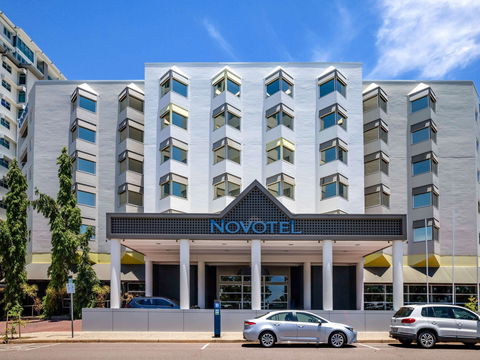 Novotel Darwin Atrium - Accommodation Rockhampton 1
