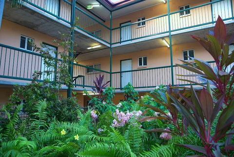 Alatai Holiday Apartments - Accommodation Rockhampton 0