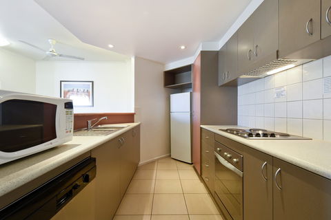 Metro Advance Apartments & Hotel - Accommodation Rockhampton 4