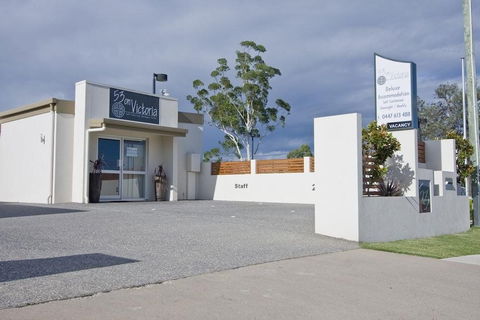 53 On Victoria - Accommodation Rockhampton 0