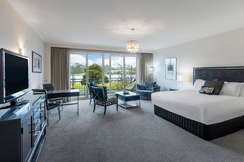 The Carrington - Accommodation Rockhampton 1