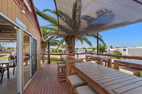 Discovery Parks Adelaide Beachfront - Accommodation Rockhampton 1