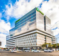Holiday Inn Werribee - Accommodation Rockhampton
