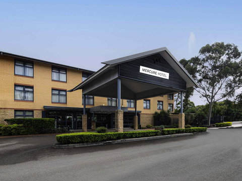 Mercure Sydney Blacktown - Accommodation Rockhampton 0