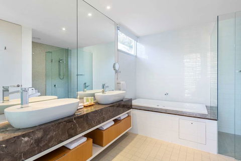 RACV Noosa Resort - Accommodation Rockhampton 2