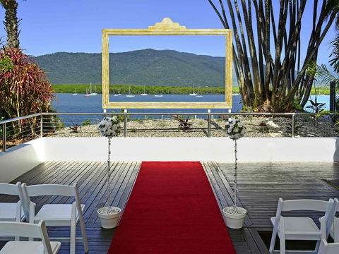 Pullman Reef Hotel Casino - Accommodation Rockhampton 1