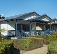 West Beach Parks - Accommodation Rockhampton