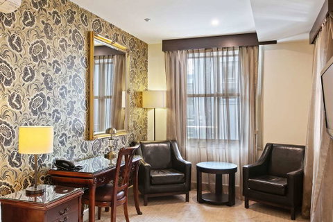 Quality Inn Heritage on Lydiard - Accommodation Rockhampton 2