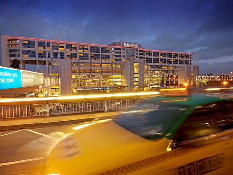 PARKROYAL Melbourne Airport - Accommodation Rockhampton 0