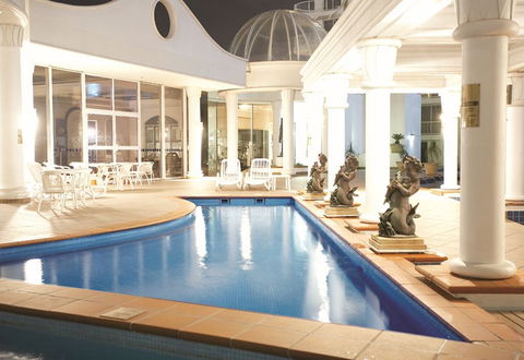 Phoenician Resort - Accommodation Rockhampton 2