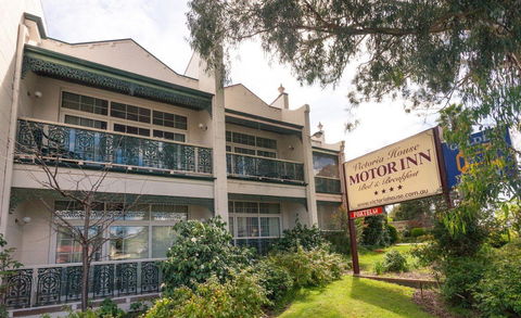 Victoria House Motor Inn - Accommodation Rockhampton 0
