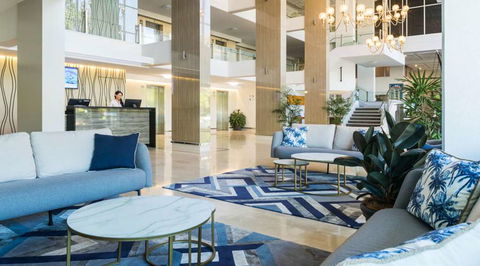 Pacific Hotel Cairns - Accommodation Rockhampton 2