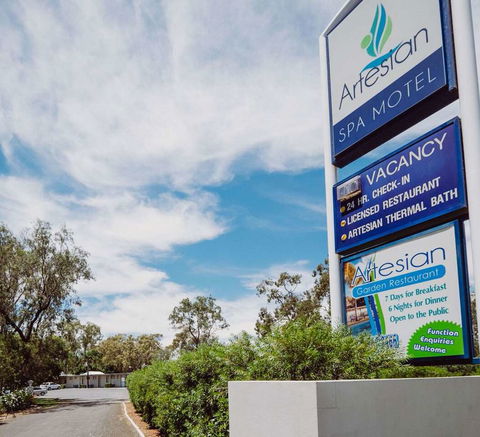 Artesian Spa Motor Inn - Accommodation Rockhampton 0
