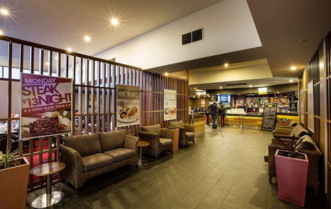 Nightcap At Keysborough Hotel - Accommodation Rockhampton 1
