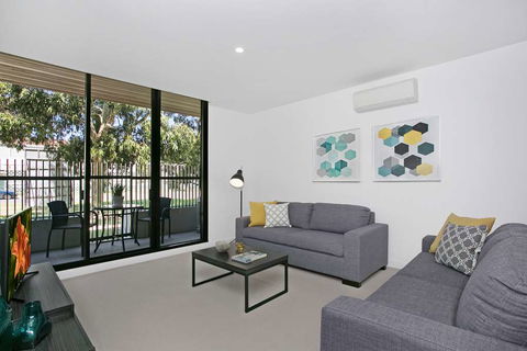 Clayton Serviced Apartments - Accommodation Rockhampton 15
