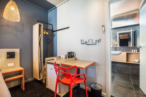 Monash Hotel - Accommodation Rockhampton 2