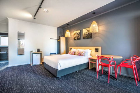 Monash Hotel - Accommodation Rockhampton 14