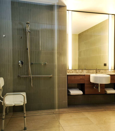 A By Adina Canberra - Accommodation Rockhampton 9