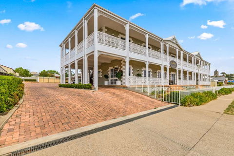 Quality Inn Ashby House Tamworth - Accommodation Rockhampton 1